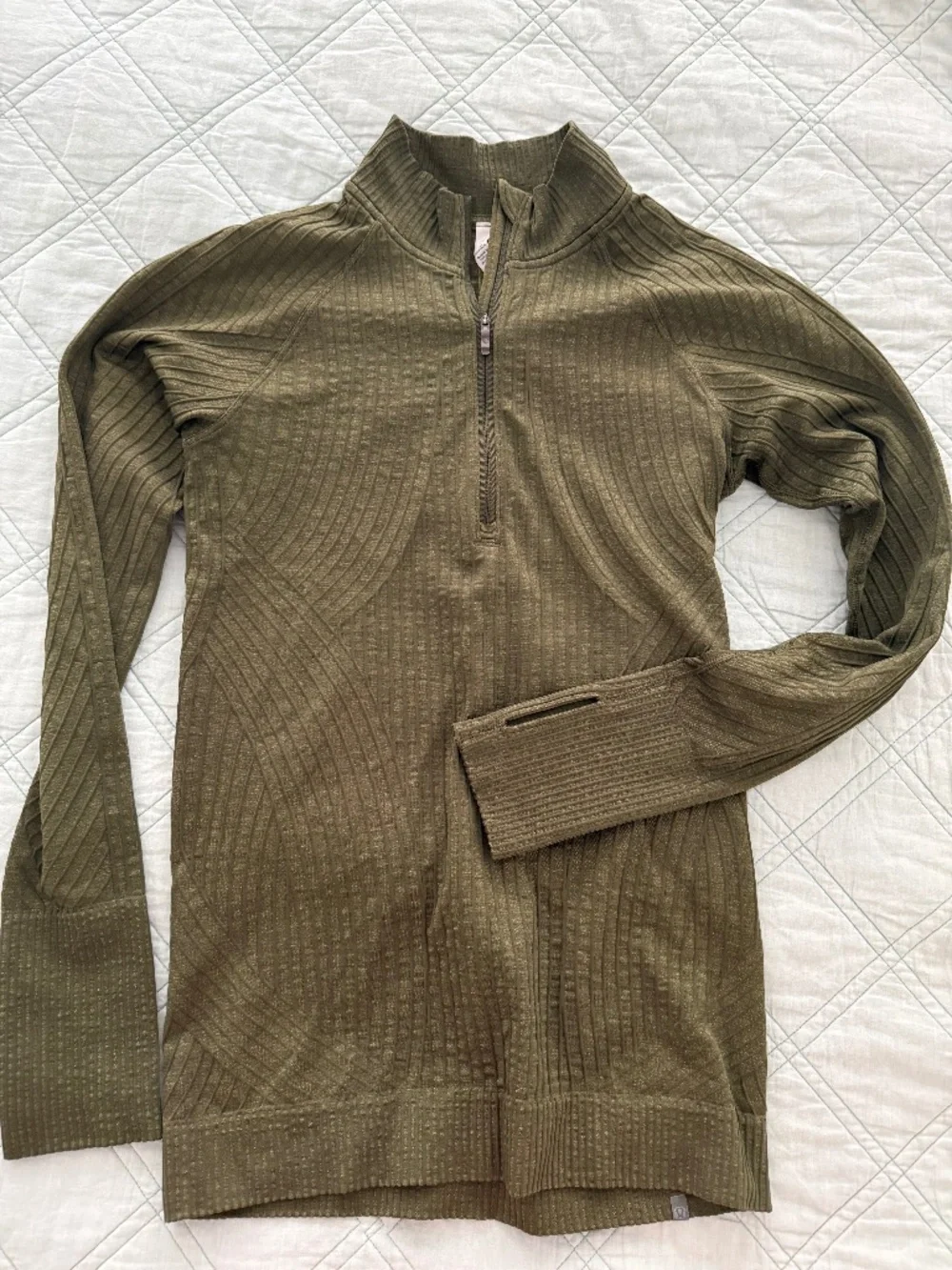 Lululemon Half Zip Pullover | women’s size 6